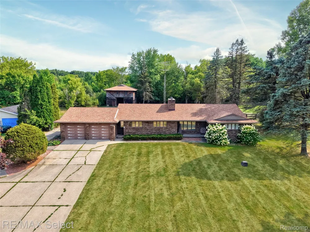 11080 Lapeer Road Davison Township, MI 48423