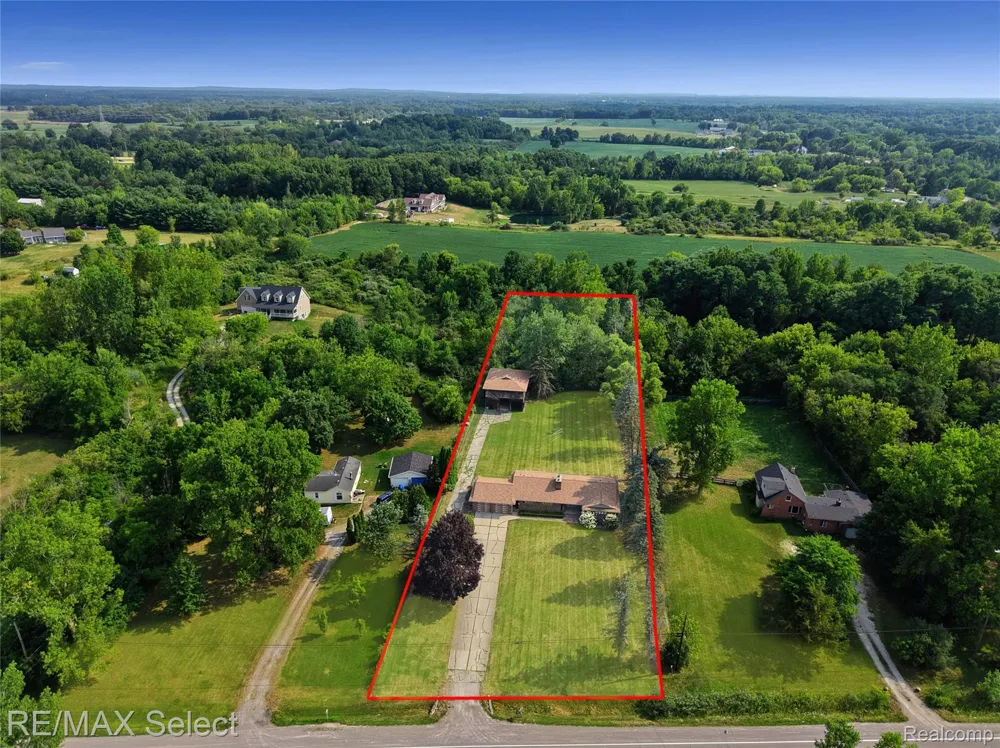 11080 Lapeer Road Davison Township, MI 48423
