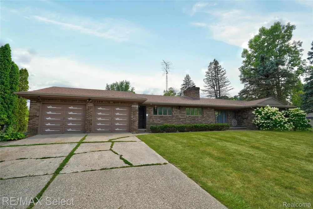 11080 Lapeer Road Davison Township, MI 48423