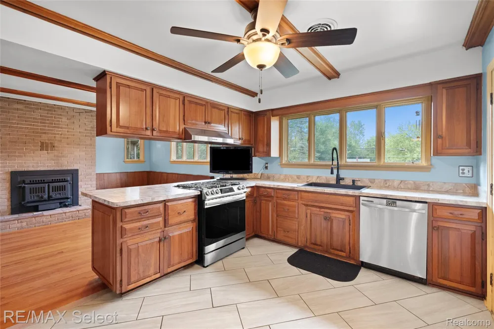 11080 Lapeer Road Davison Township, MI 48423