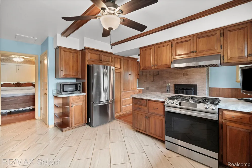 11080 Lapeer Road Davison Township, MI 48423