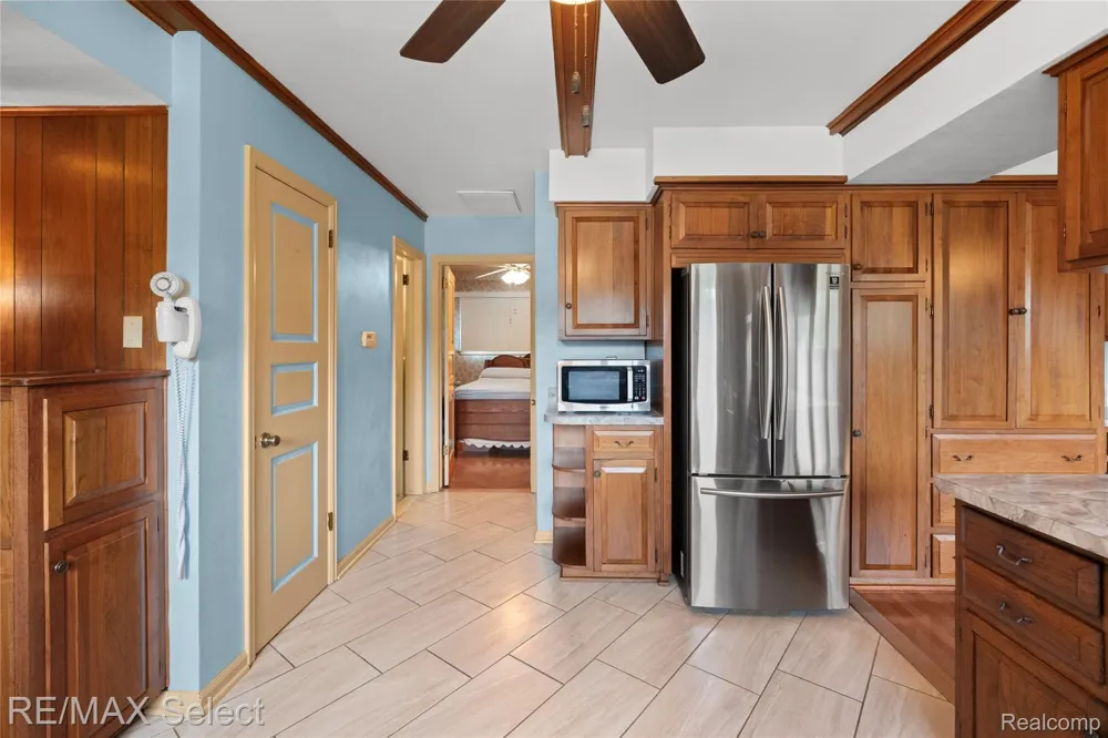 11080 Lapeer Road Davison Township, MI 48423