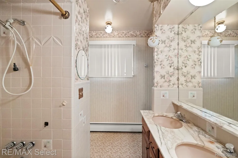 11080 Lapeer Road Davison Township, MI 48423