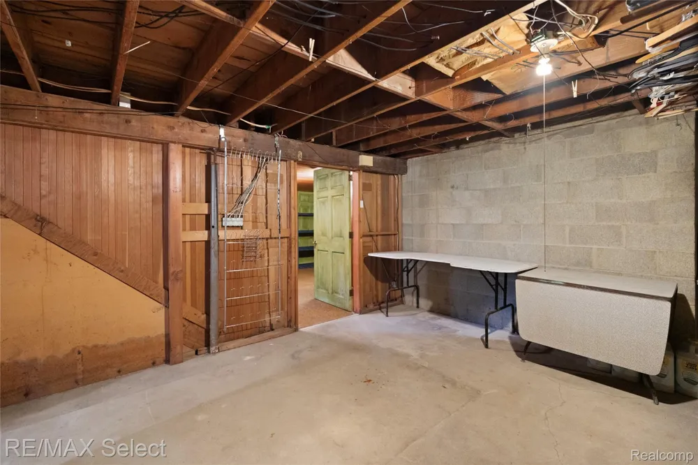 11080 Lapeer Road Davison Township, MI 48423