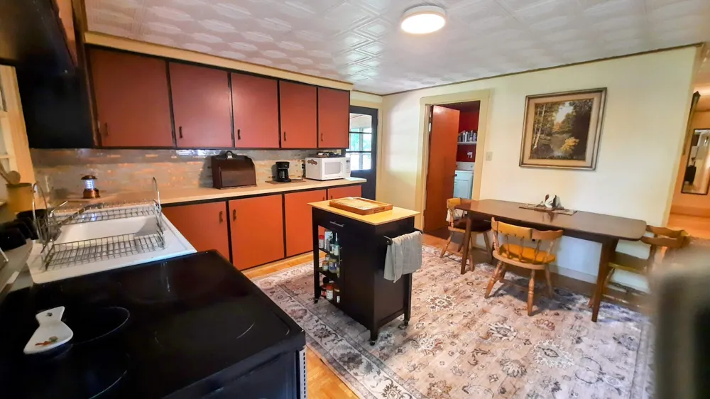 8424 3rd Street Onekama Village, MI 49675