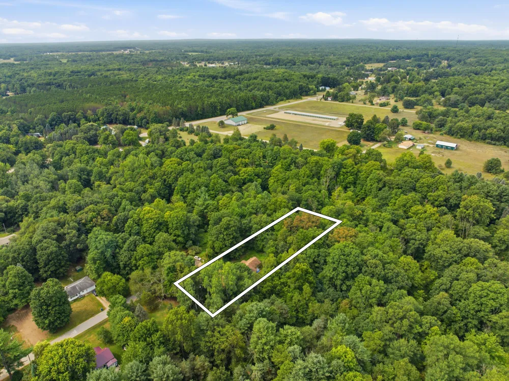 430 W 5th Street Aetna Township, MI 49336