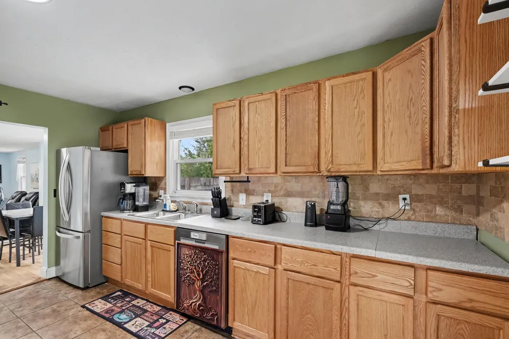 933 Benjamin Avenue NE Grand Rapids City, MI 49503