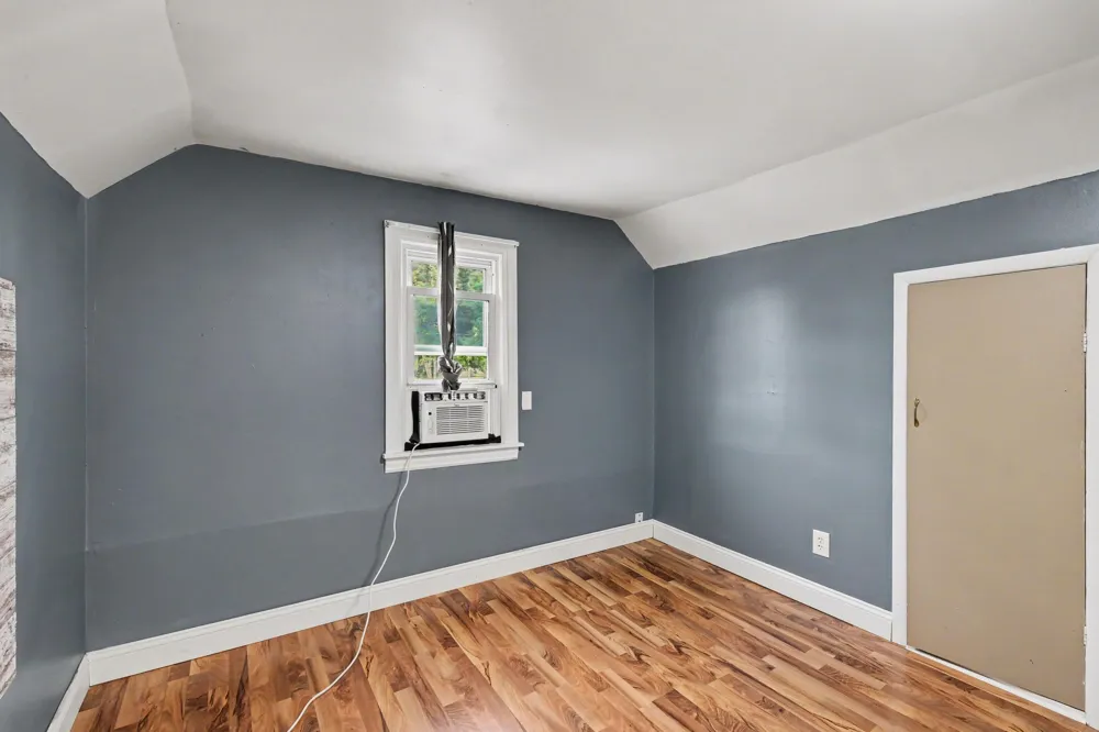 933 Benjamin Avenue NE Grand Rapids City, MI 49503