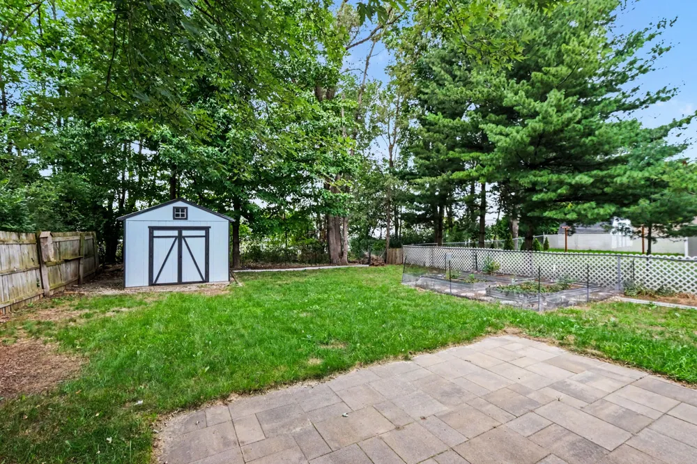 933 Benjamin Avenue NE Grand Rapids City, MI 49503