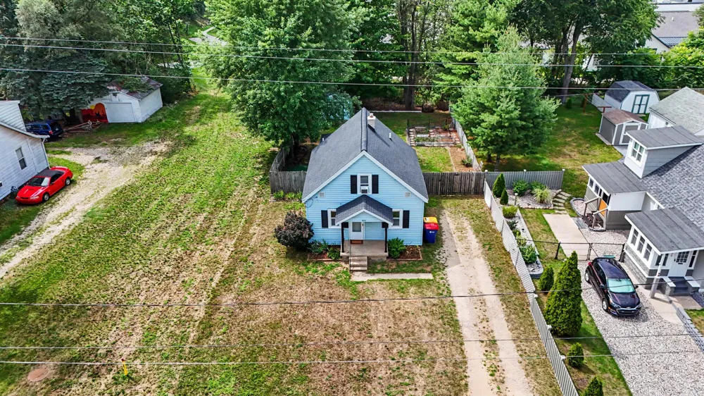 933 Benjamin Avenue NE Grand Rapids City, MI 49503