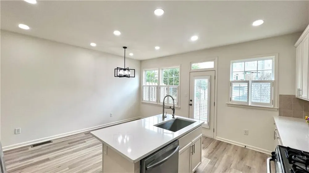 4363 Grove Field Park Suwanee, GA 30024