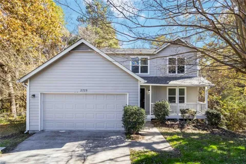 2725 Wildflower Lane