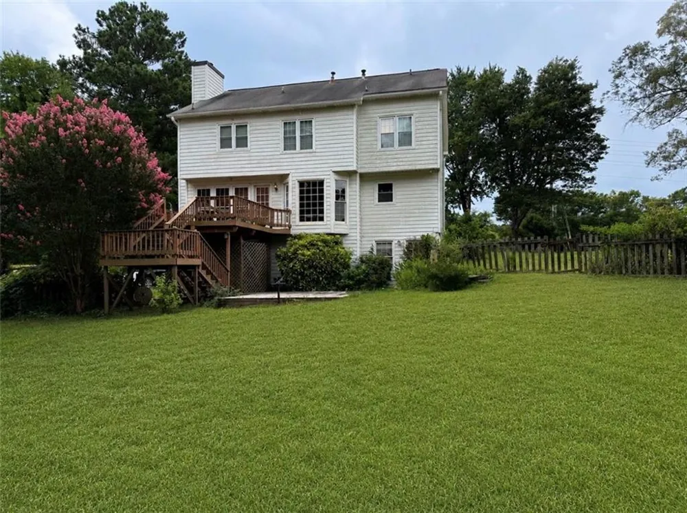 393 New Hope Road Fayetteville, GA 30214