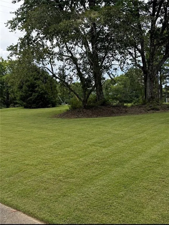 393 New Hope Road Fayetteville, GA 30214
