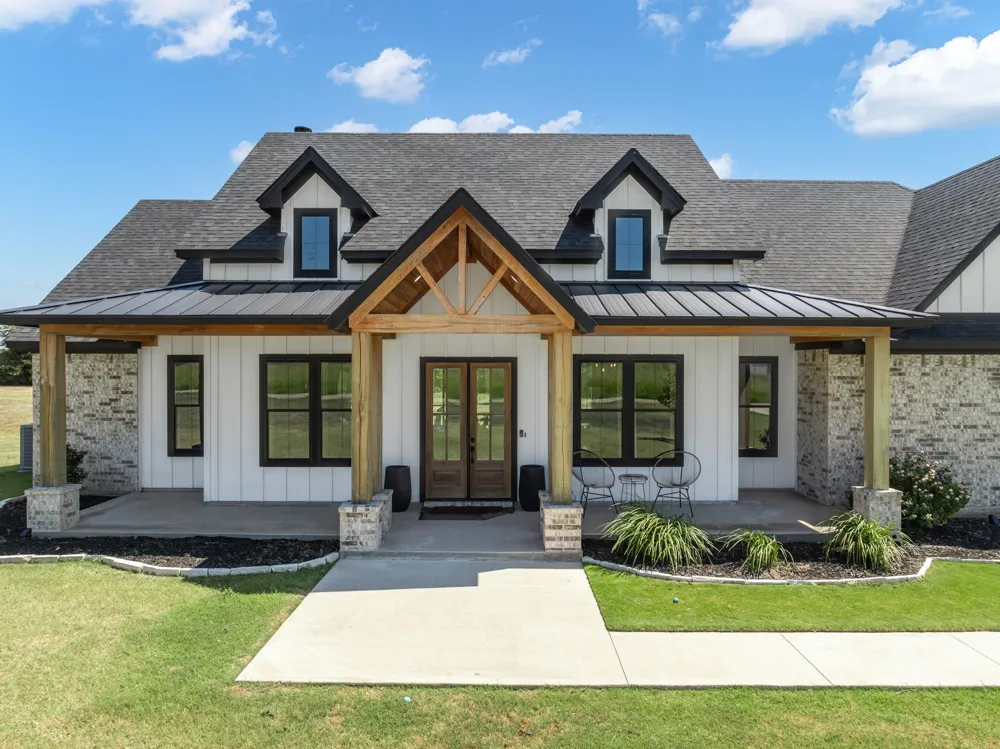 220 High Point Drive Hillsboro, TX 76645