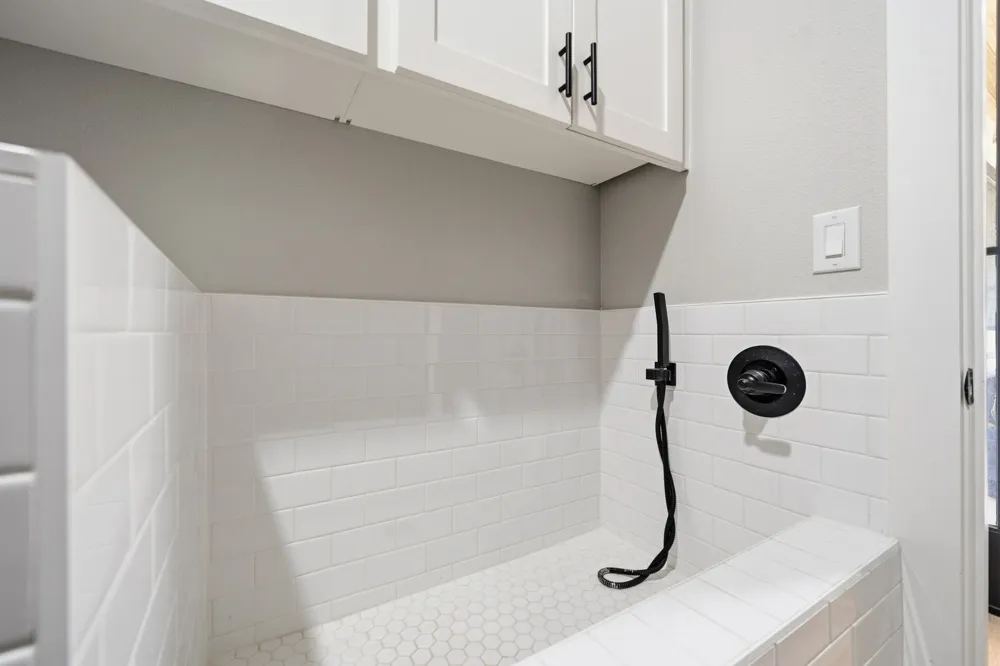 220 High Point Drive Hillsboro, TX 76645