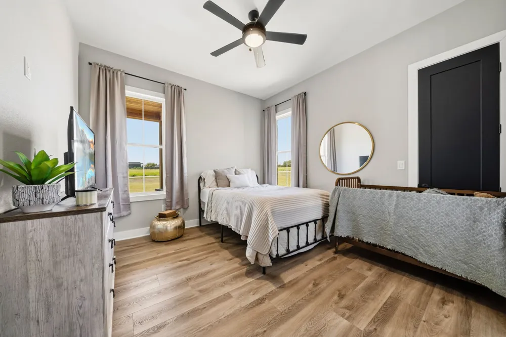 220 High Point Drive Hillsboro, TX 76645