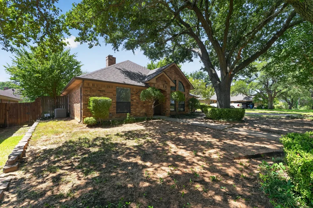 2907 Trail Lake Drive Grapevine, TX 76051