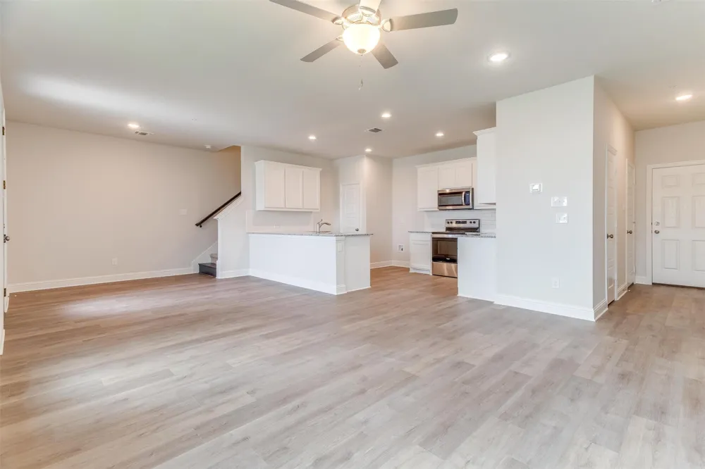 1529 HOmeplace Circle Mansfield, TX 76063