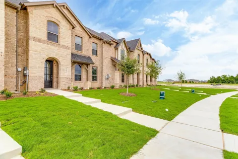 1529 HOmeplace Circle