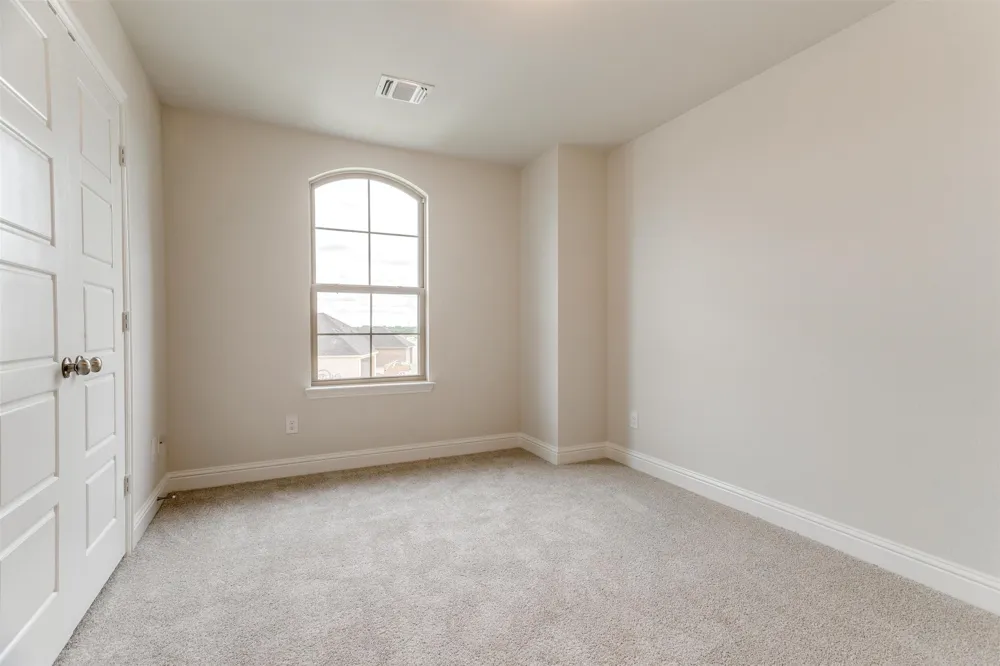 1529 HOmeplace Circle Mansfield, TX 76063