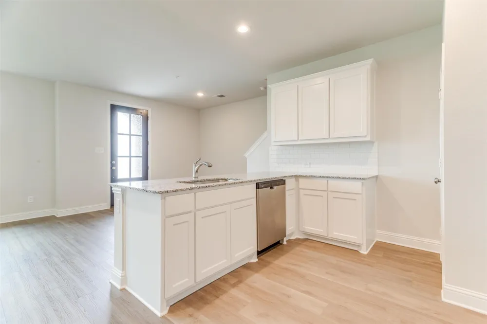 1529 HOmeplace Circle Mansfield, TX 76063