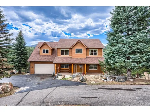 3192 Gold Yarrow Lane
