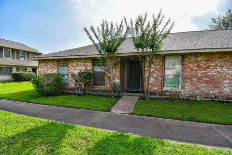 12469 Sharpview Drive #2469