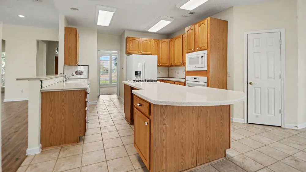 426 27th Street San Leon, TX 77539