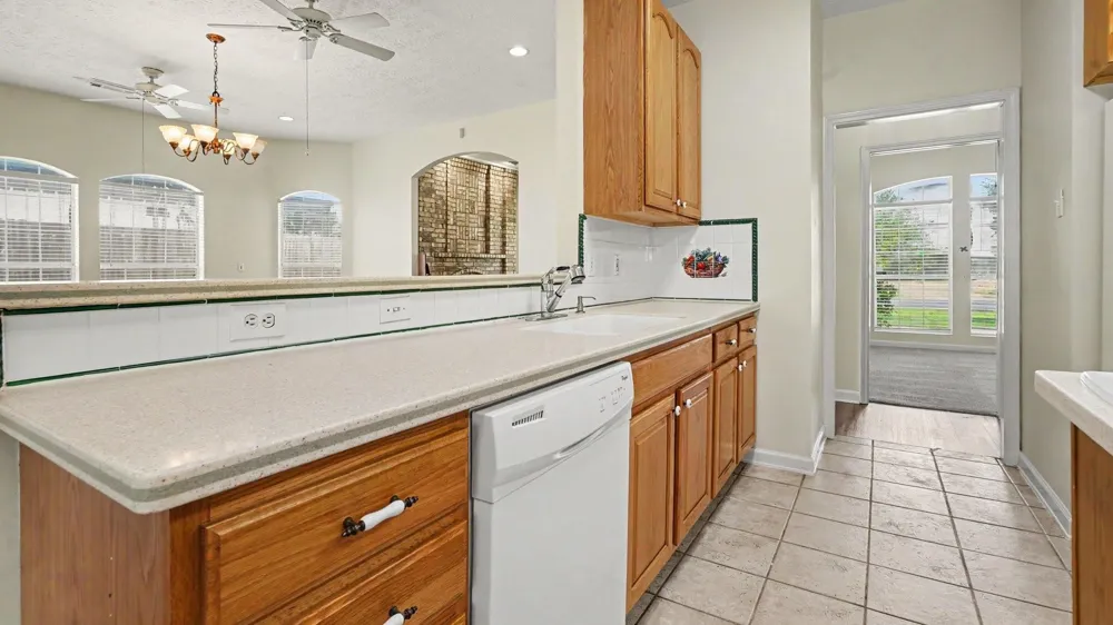 426 27th Street San Leon, TX 77539