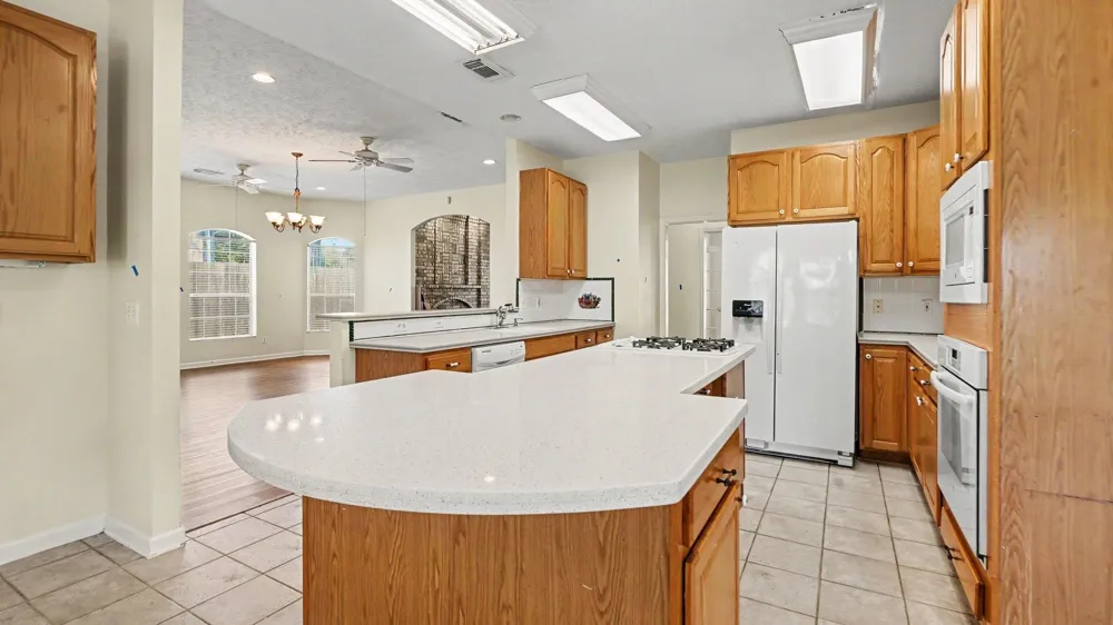 426 27th Street San Leon, TX 77539