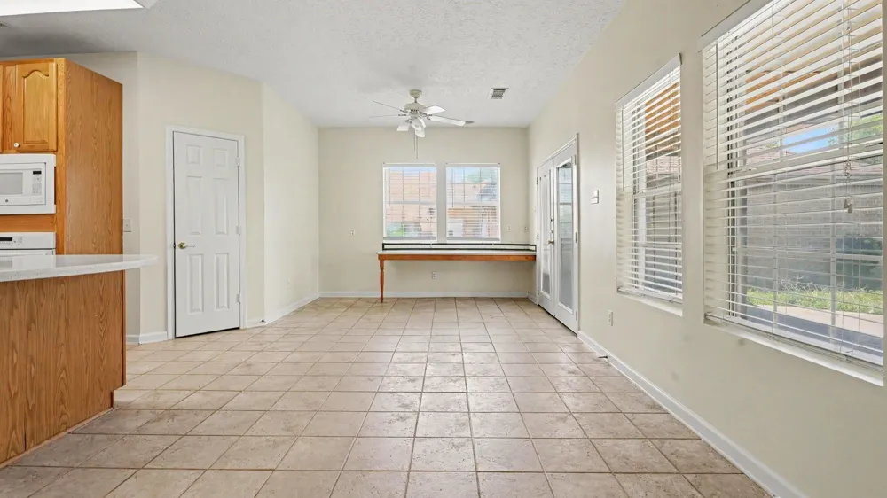 426 27th Street San Leon, TX 77539