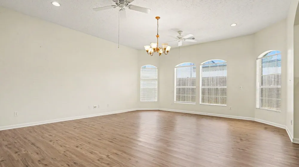 426 27th Street San Leon, TX 77539
