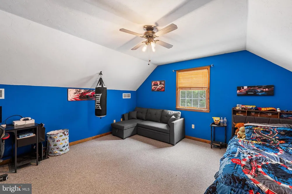 1165 FOX RUN TERRACE Hanover, PA 17331