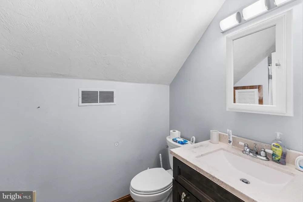 1165 FOX RUN TERRACE Hanover, PA 17331
