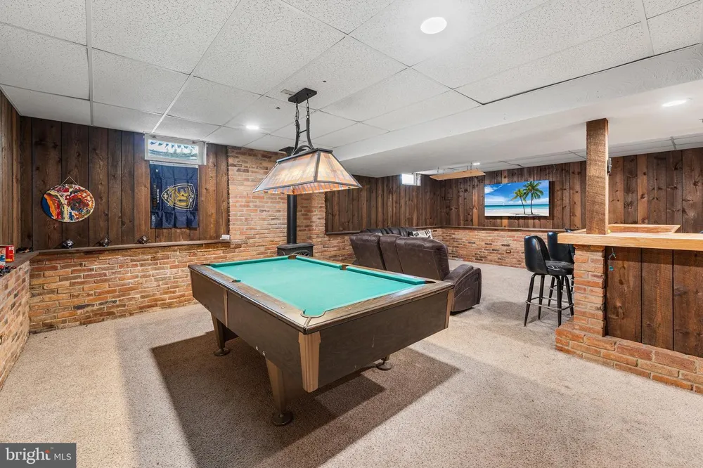 1165 FOX RUN TERRACE Hanover, PA 17331