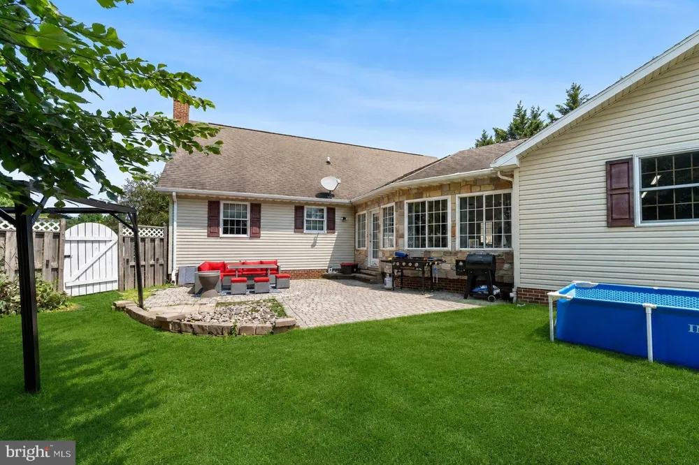 1165 FOX RUN TERRACE Hanover, PA 17331