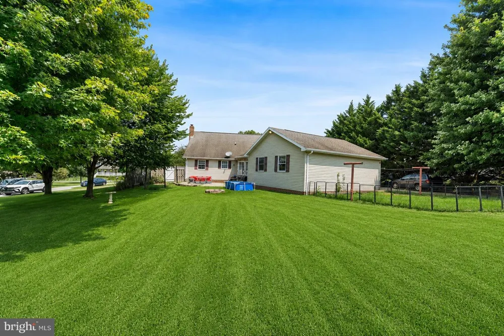 1165 FOX RUN TERRACE Hanover, PA 17331