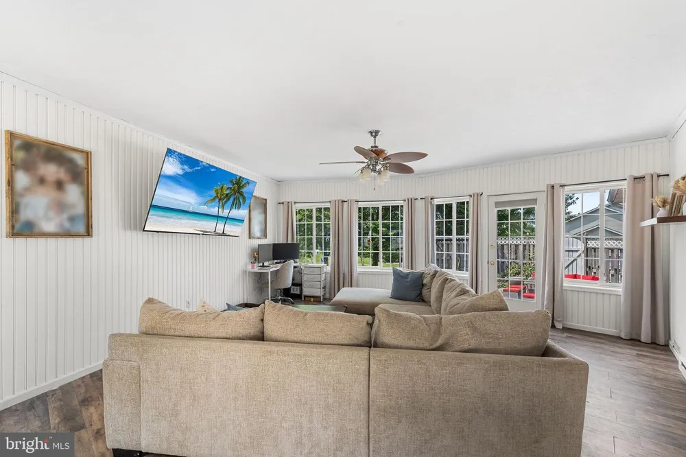 1165 FOX RUN TERRACE Hanover, PA 17331