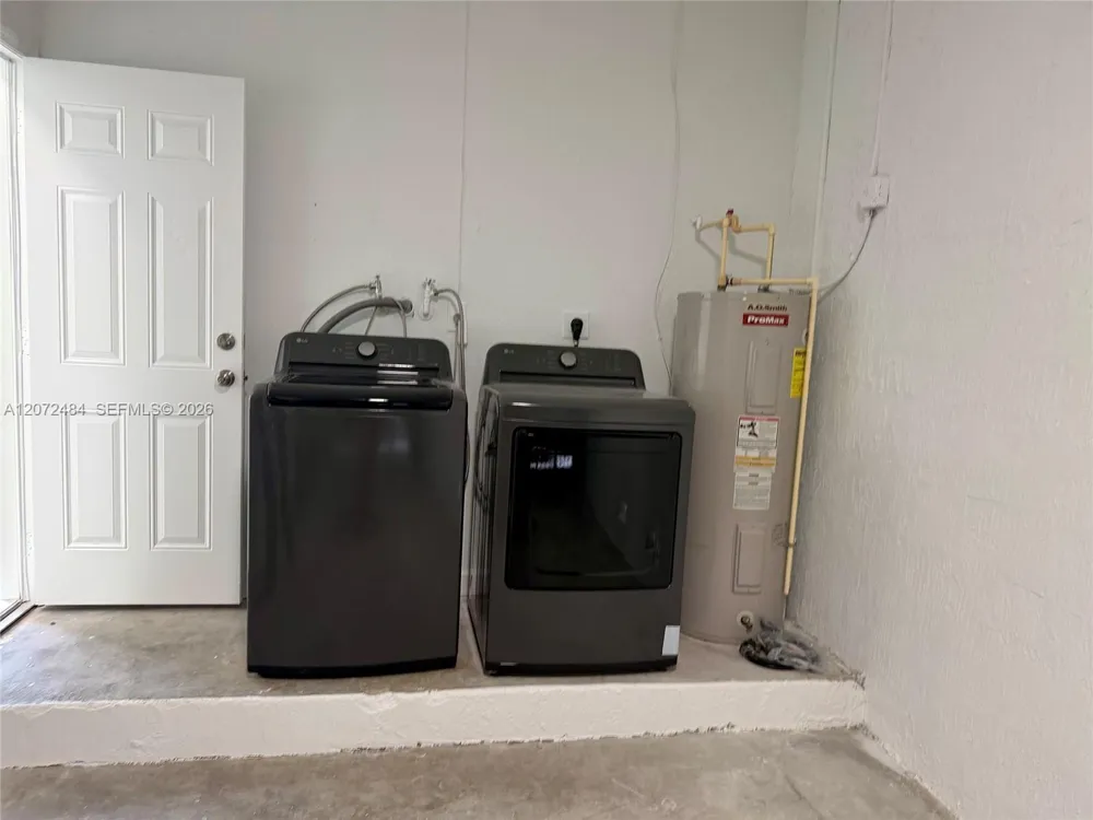 3401 NE 4th St Homestead, FL 33033