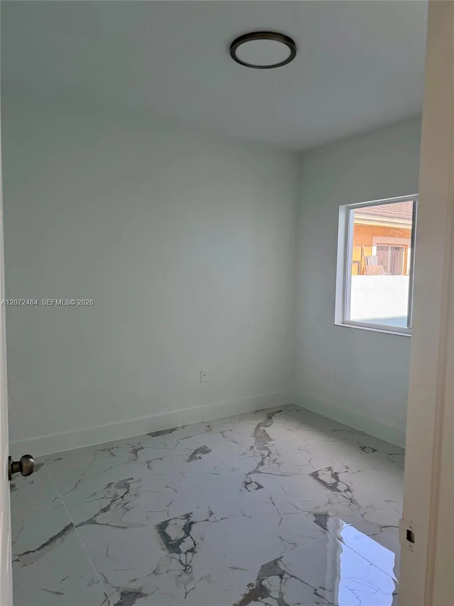 3401 NE 4th St Homestead, FL 33033
