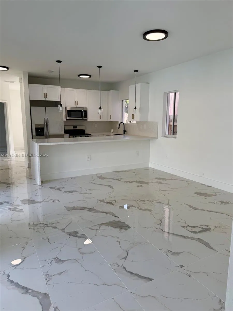 3401 NE 4th St Homestead, FL 33033