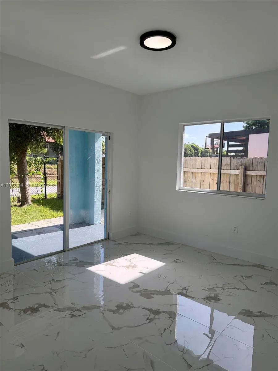 3401 NE 4th St Homestead, FL 33033