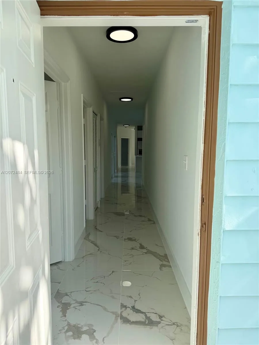 3401 NE 4th St Homestead, FL 33033
