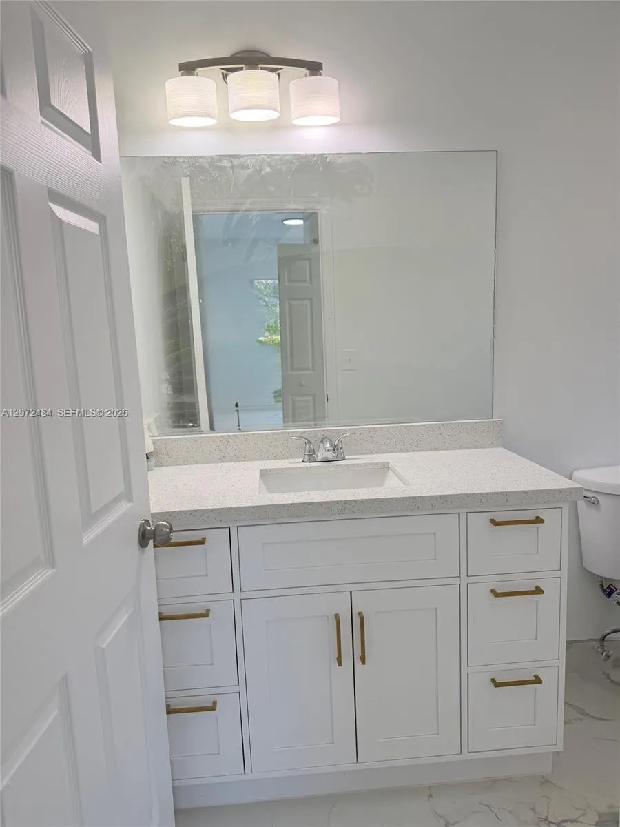 3401 NE 4th St Homestead, FL 33033