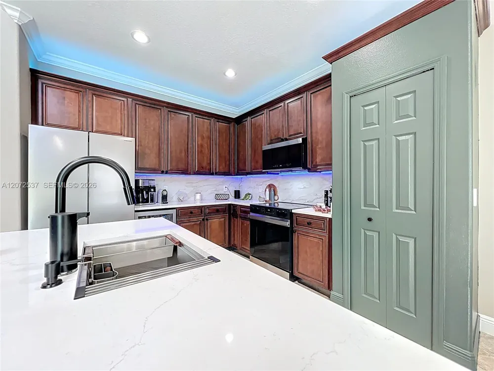 13430 Meadow Bay Loop Orlando, FL 32824