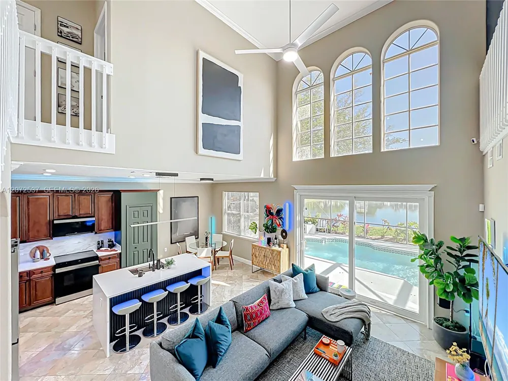 13430 Meadow Bay Loop Orlando, FL 32824