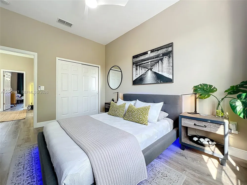 13430 Meadow Bay Loop Orlando, FL 32824