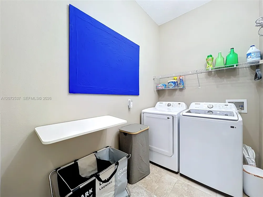13430 Meadow Bay Loop Orlando, FL 32824