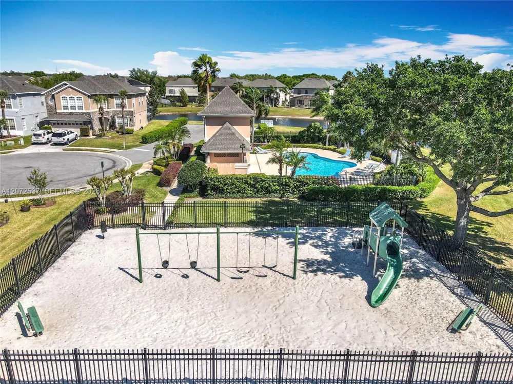 13430 Meadow Bay Loop Orlando, FL 32824